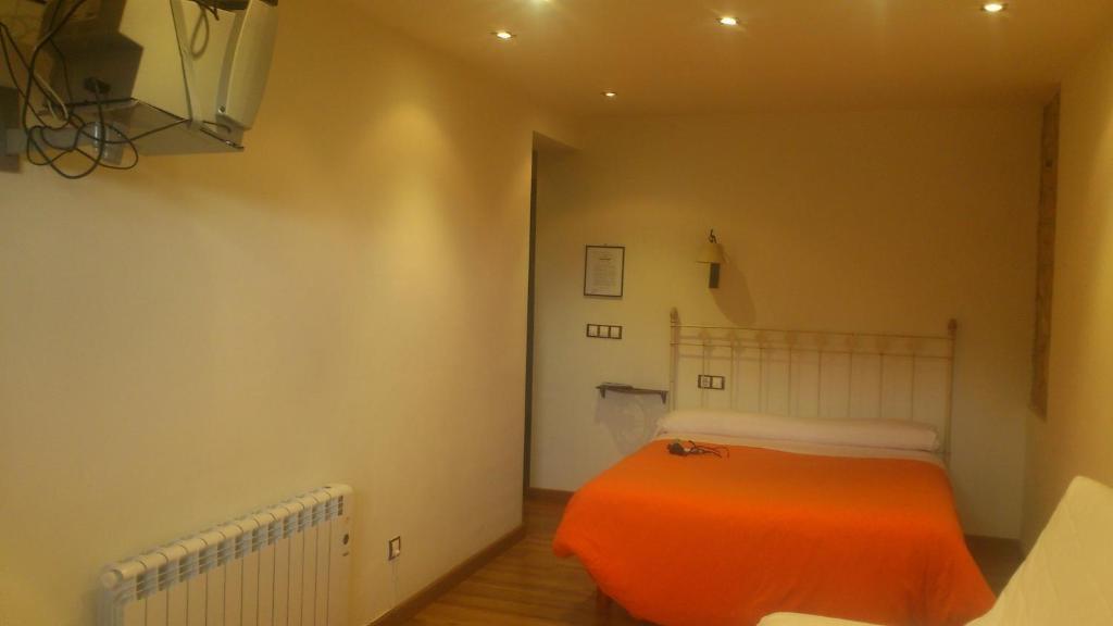 Apartamentos Rurales La Cirigueena Oles Rum bild