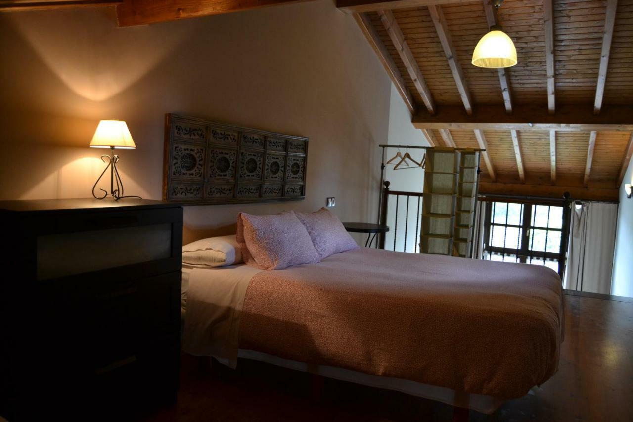 Apartamentos Rurales La Cirigueena Oles Exteriör bild
